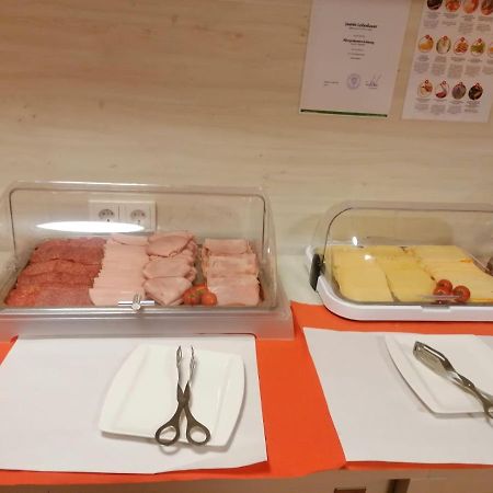 Msc Hotel Neunkirchen Eksteriør billede