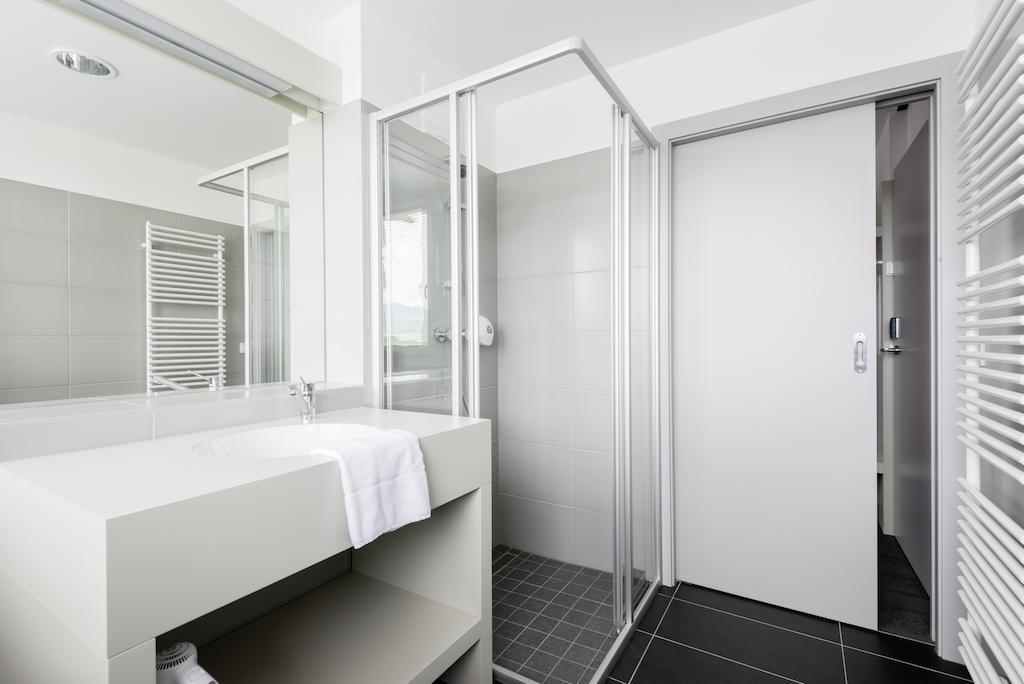 Msc Hotel Neunkirchen Værelse billede